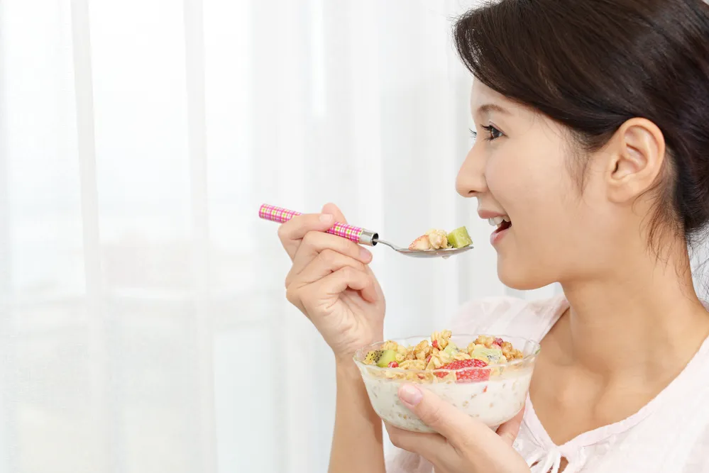 その③:ものを咬む回数が少ない方